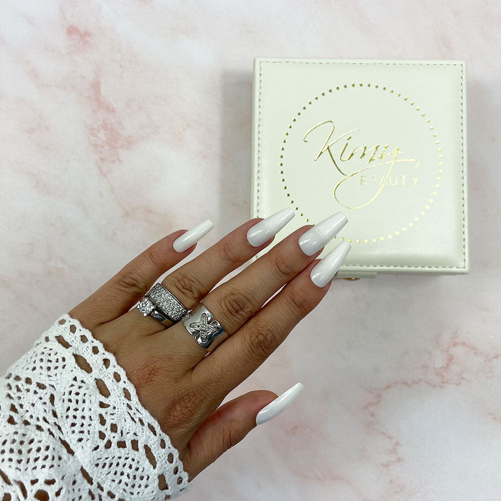 Perfect White | Faux Ongles Coffin Glossy