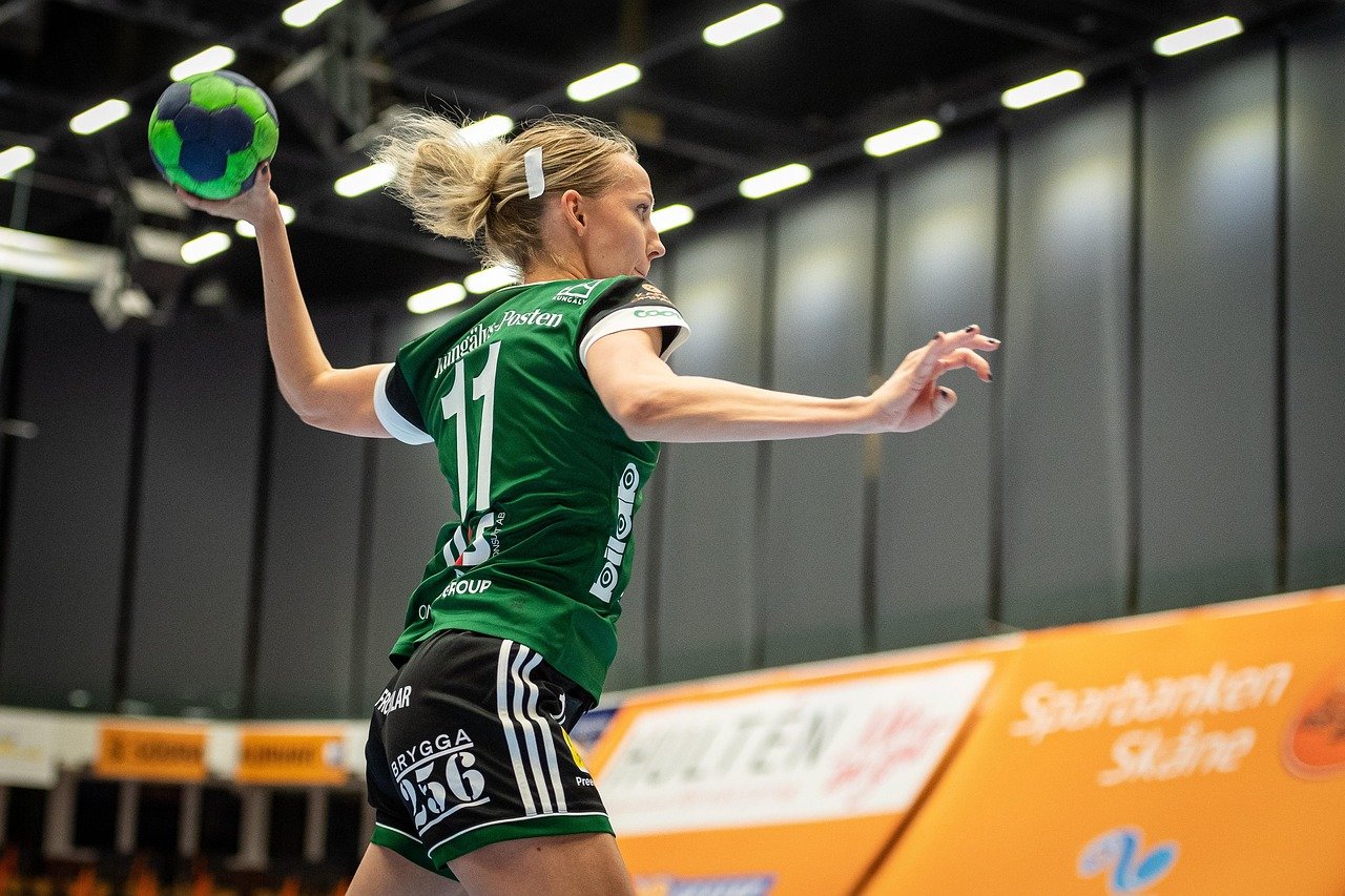 woman, handball, womens handball, ball, sports, indoor sports, handball, handball, handball, handball, handball